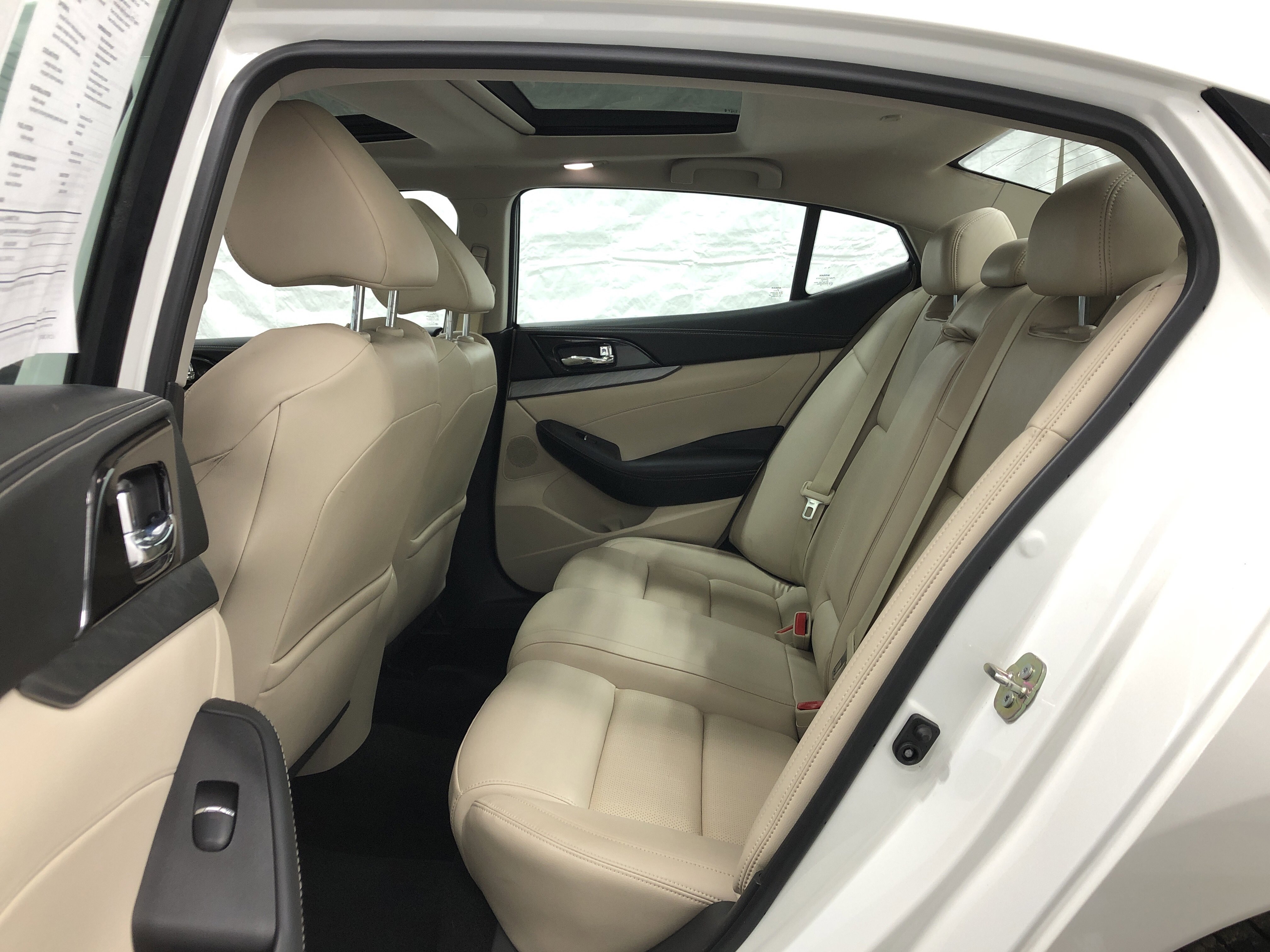 Used 2017 Nissan Maxima 3.5 SL image 10