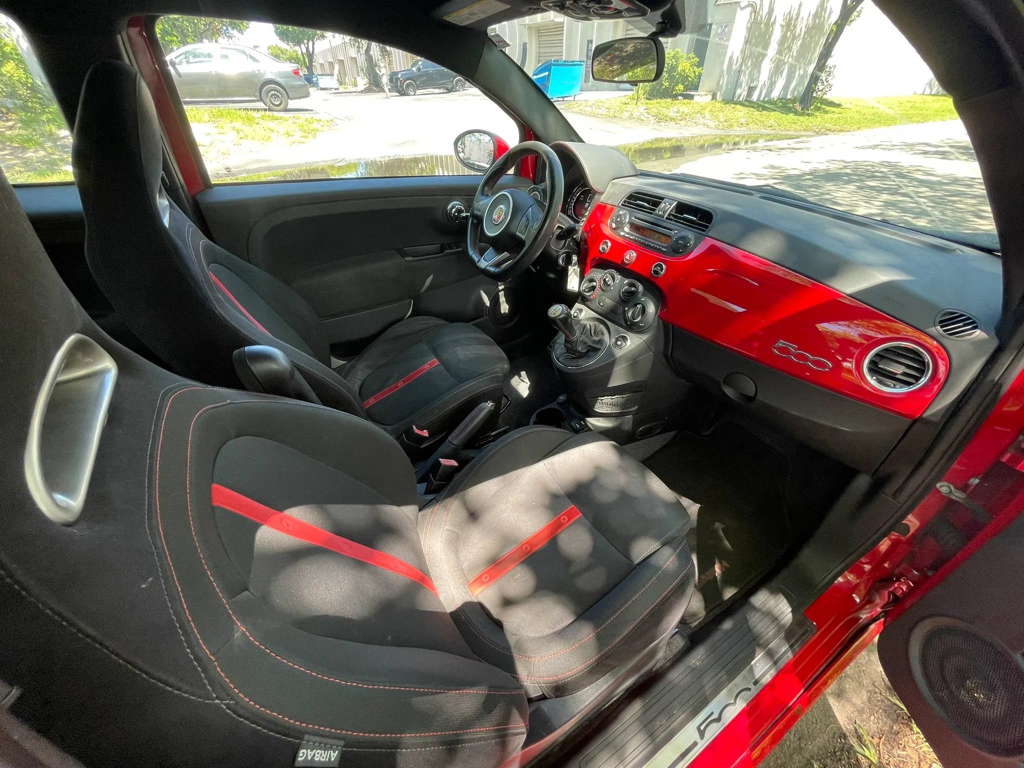 Used 2015 FIAT 500 Abarth FWD image 23