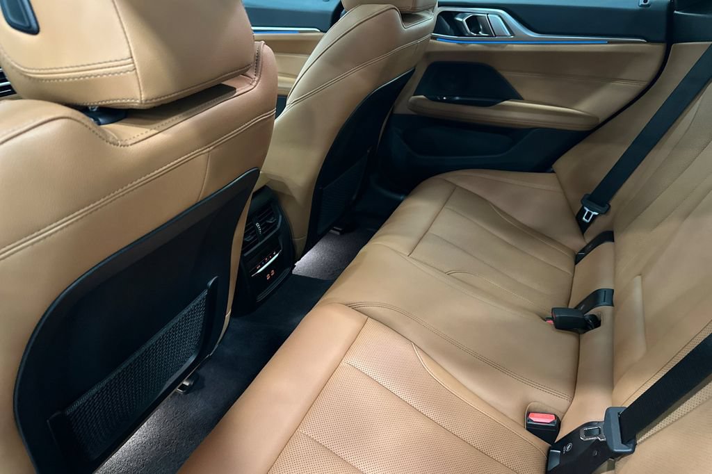 Certified 2023 BMW i4 eDrive40 w/ M Sport Package RWD image 13
