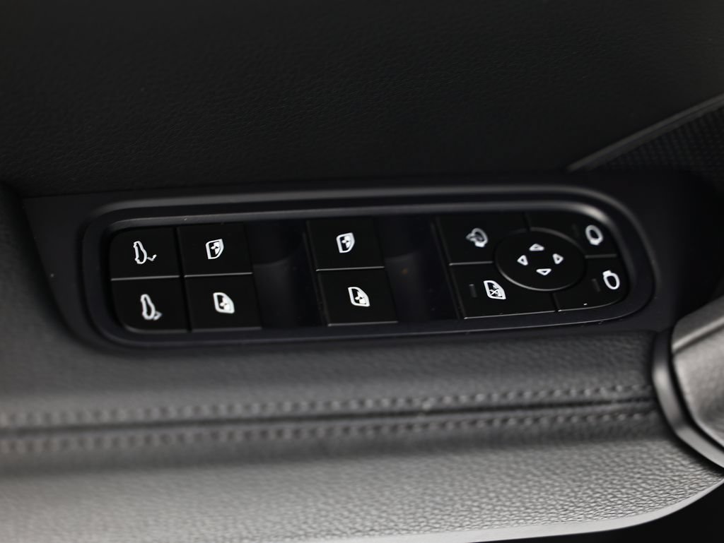 New 2026 Porsche Cayenne AWD/4WD image 20