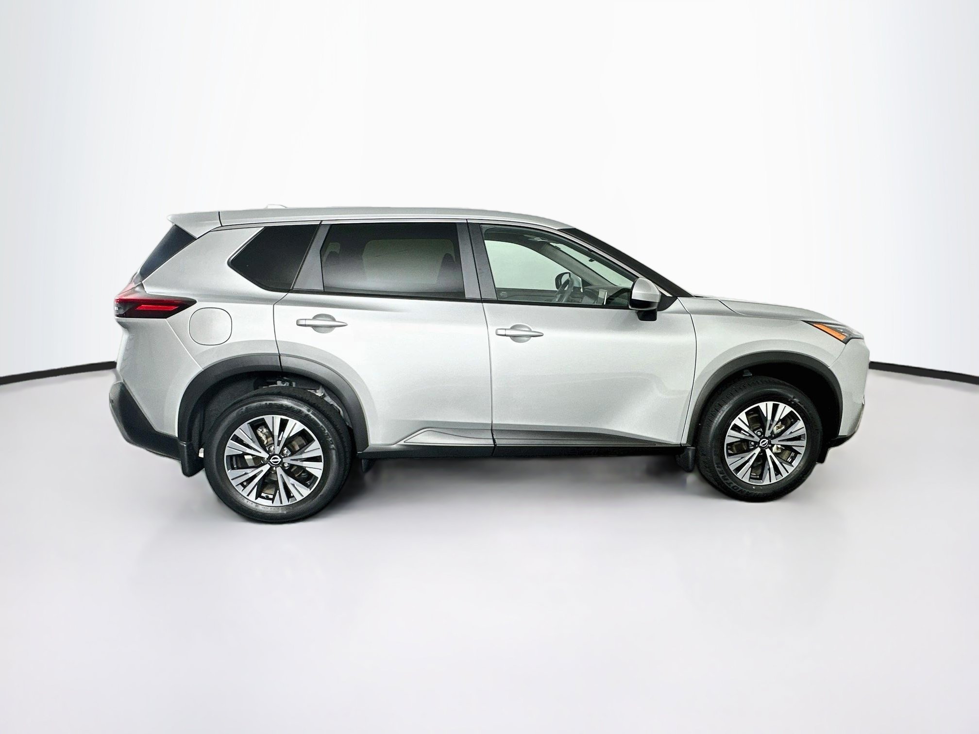 Used 2023 Nissan Rogue SV FWD image 10