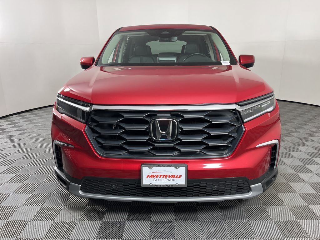 Certified 2025 Honda Pilot EX-L image 17
