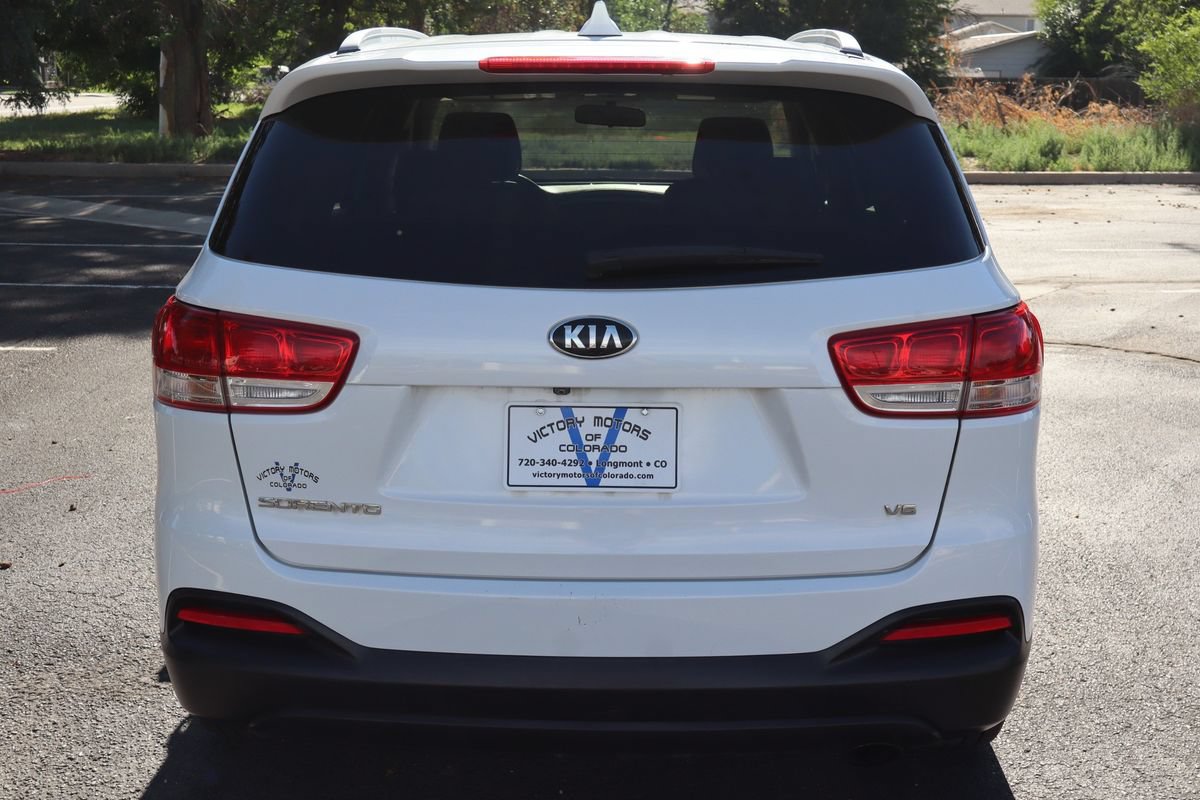Used 2016 Kia Sorento LX AWD/4WD image 6