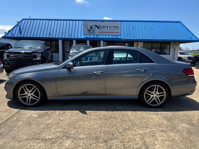 Used 2016 Mercedes-Benz E 350 4MATIC Sedan w/ Premium Package image 8