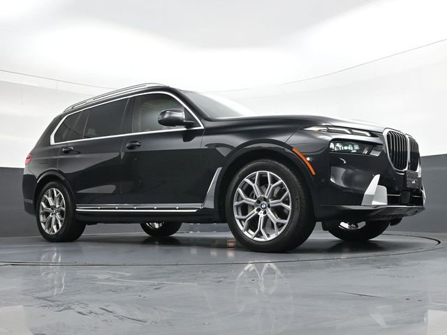 Used 2024 BMW X7 xDrive40i image 34