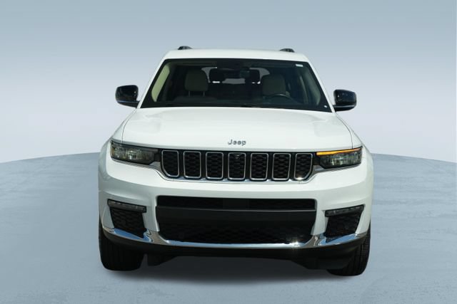 Used 2022 Jeep Grand Cherokee L Limited w/ Luxury Tech Group II AWD/4WD image 2