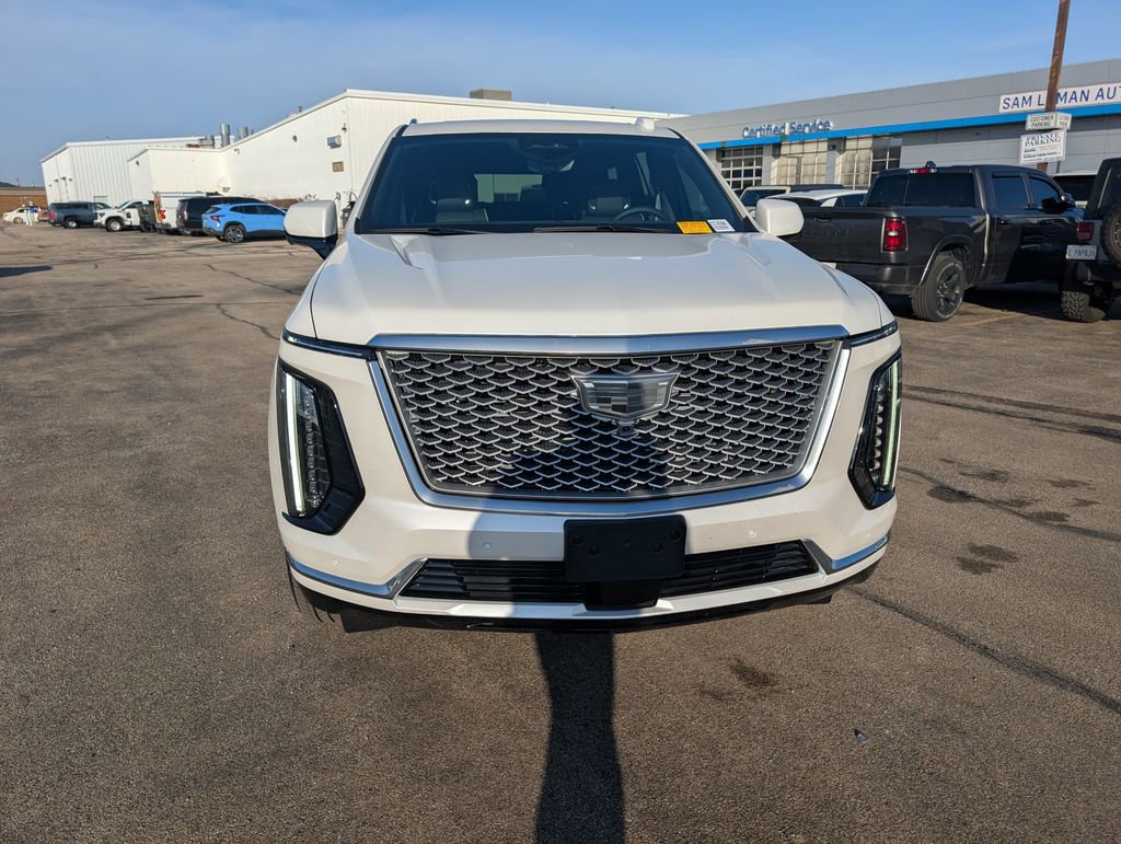 Certified 2025 Cadillac Escalade Premium Luxury w/ LPO, Radiant Package image 8