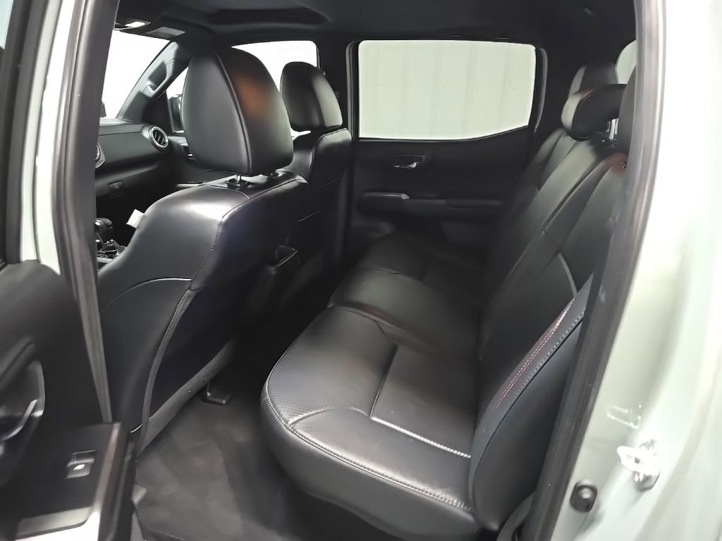 Used 2021 Toyota Tacoma TRD Pro AWD/4WD image 30