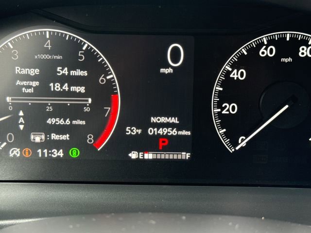 Used 2025 Honda Pilot Touring image 21