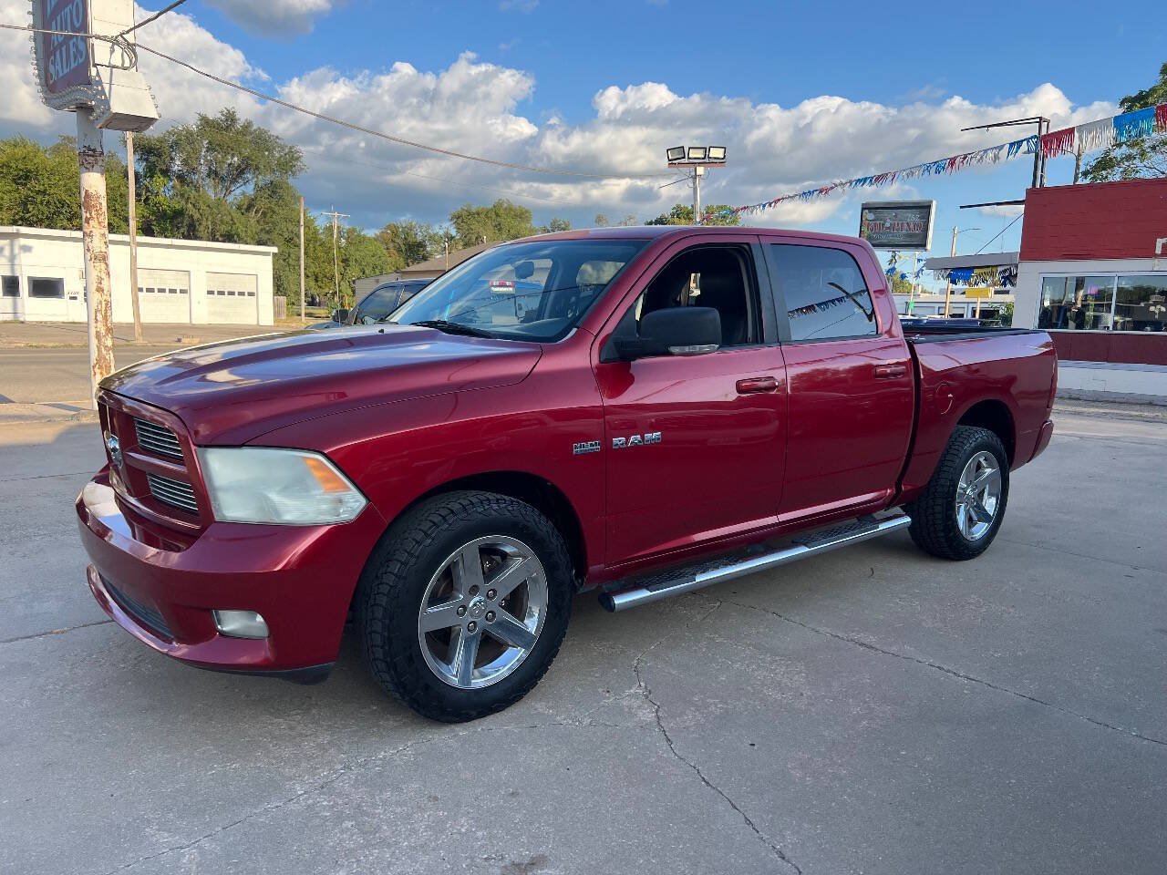 Used 2010 Dodge Ram 1500 Truck Sport AWD/4WD image 2
