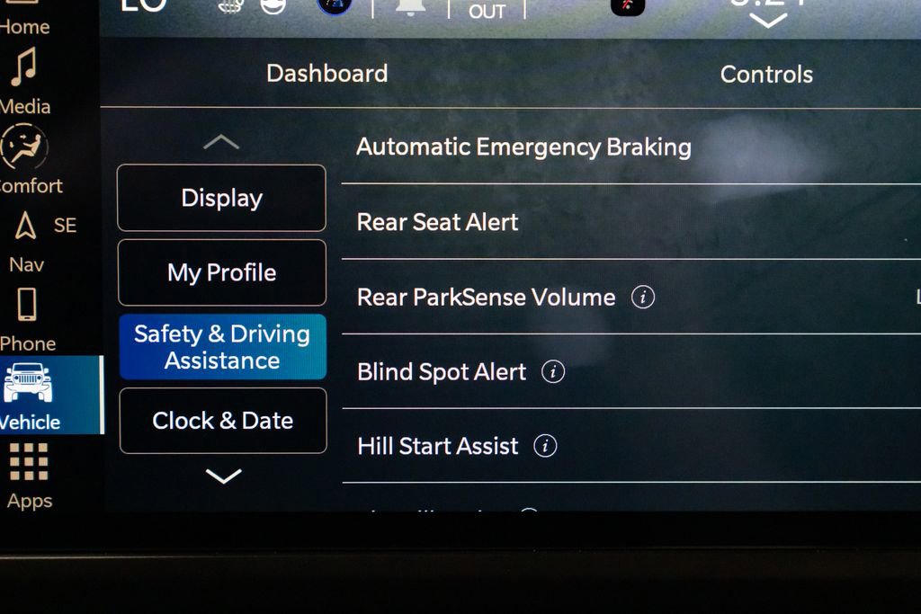 New 2026 Jeep Gladiator Rubicon AWD/4WD image 18