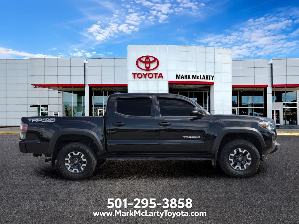 Used 2023 Toyota Tacoma TRD Off-Road w/ Technology Package AWD/4WD image 6