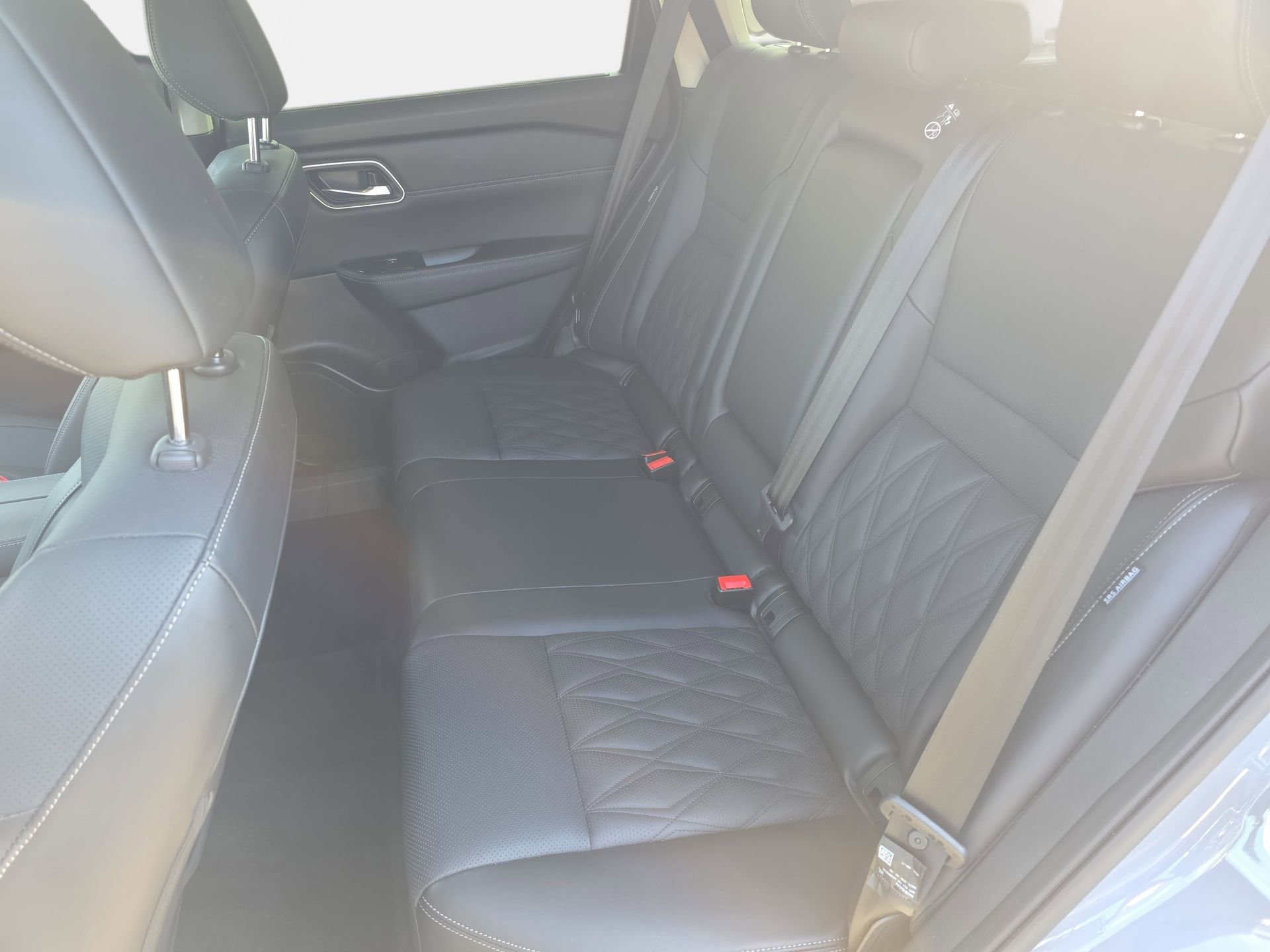 Used 2024 Nissan Rogue Platinum w/ Platinum Premium Package FWD image 14