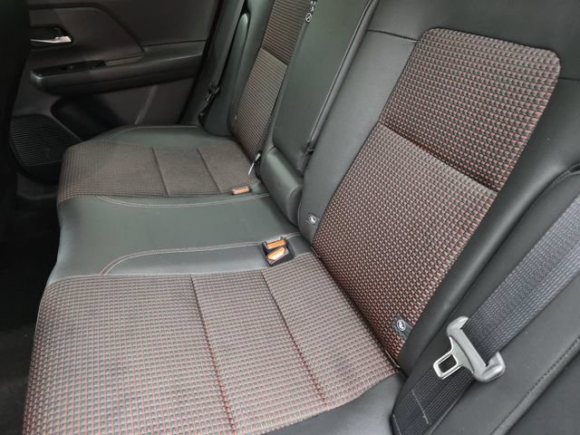 Used 2026 Nissan Kicks SR FWD image 14