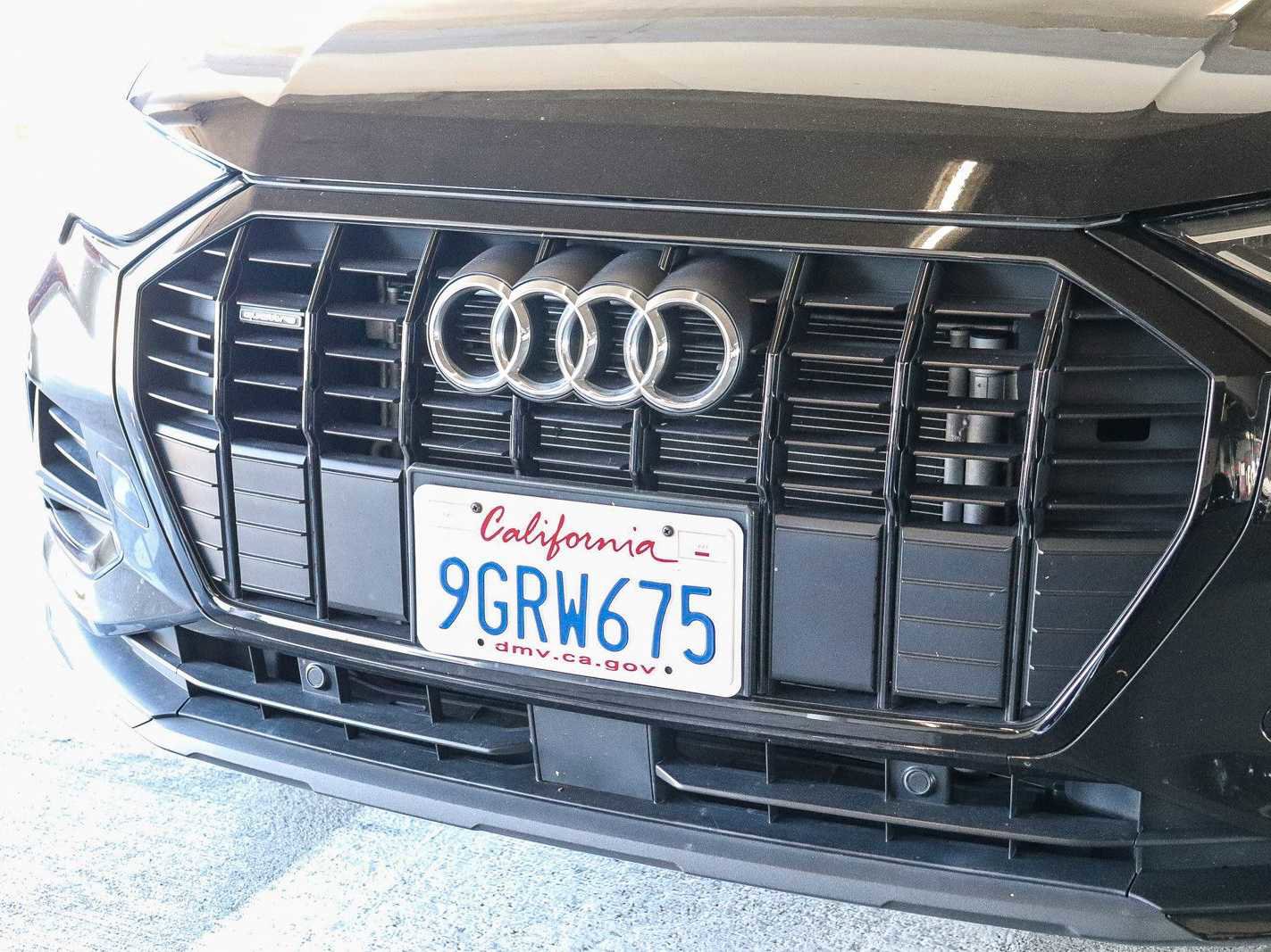 Used 2023 Audi Q3 2.0T Premium w/ Convenience Package AWD/4WD image 8