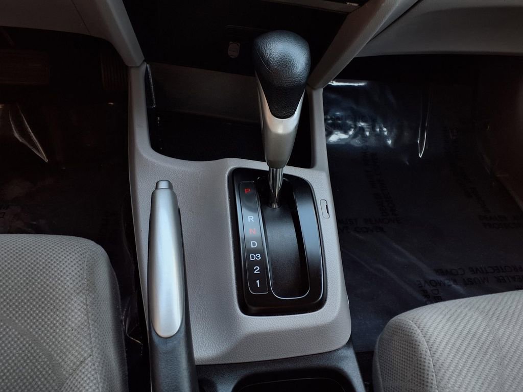 Used 2012 Honda Civic LX image 9