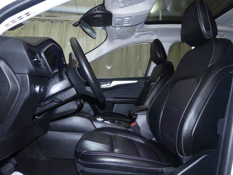 Used 2022 Ford Escape SEL w/ Technology Package FWD image 20