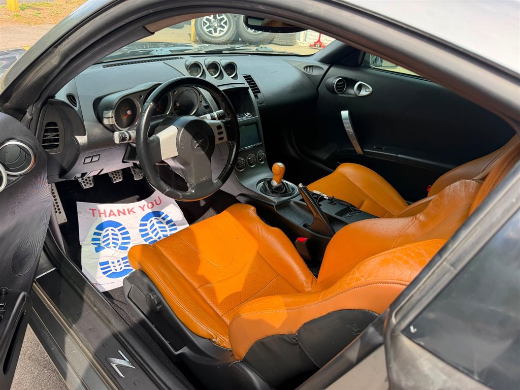 Used 2003 Nissan 350Z Touring w/ Aerodynamics Pkg RWD image 6