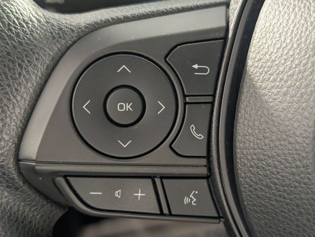 Used 2023 Toyota Corolla LE FWD image 14