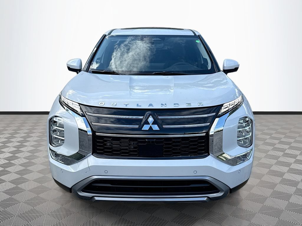 New 2026 Mitsubishi Outlander SE FWD image 2