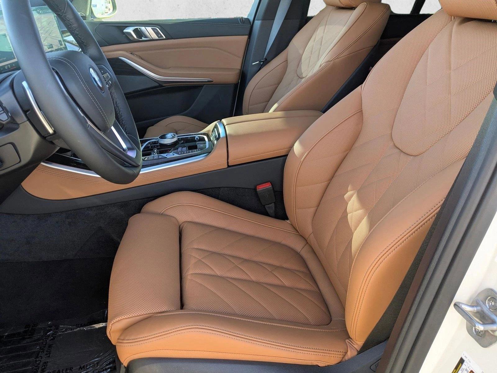 New 2026 BMW X5 xDrive50e w/ Executive Package AWD/4WD image 4