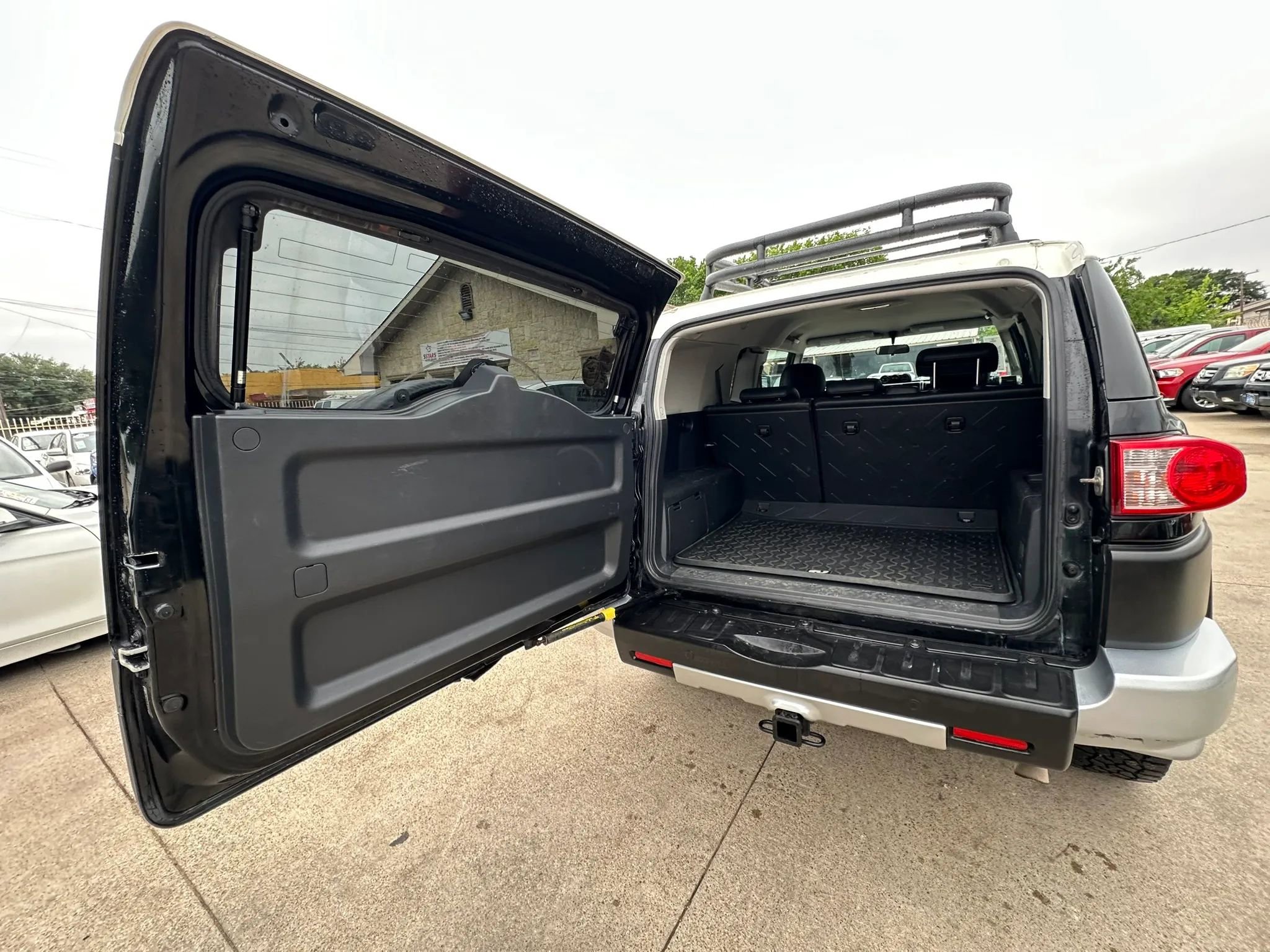 Used 2007 Toyota FJ Cruiser 2WD image 6