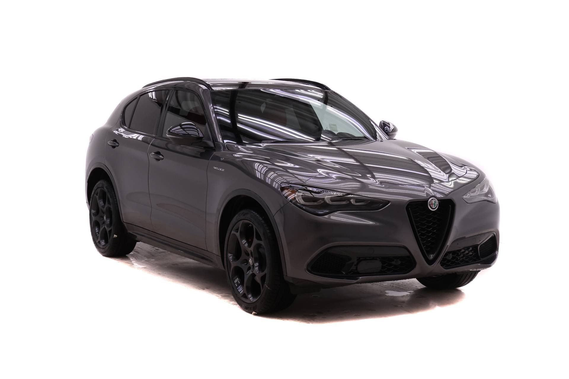 New 2026 Alfa Romeo Stelvio Sprint image 1