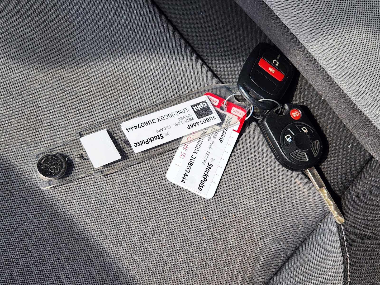 Used 2018 Ford Escape SE w/ SE Sync 3 Package FWD image 32