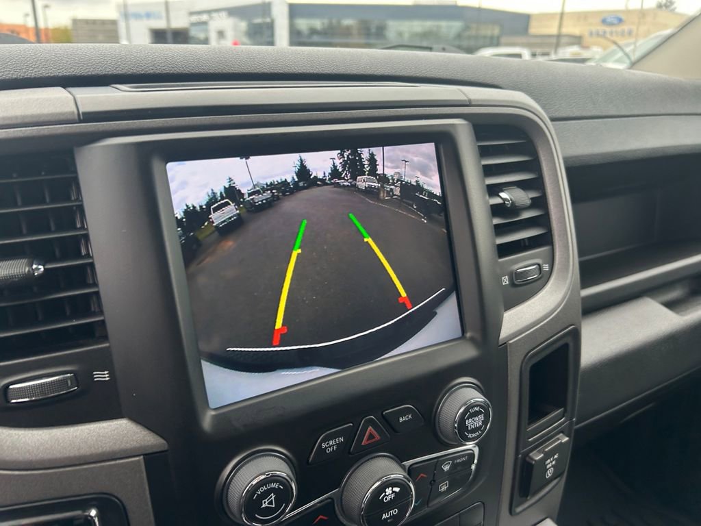 Used 2022 RAM 1500 Express w/ Wheel & Sound Group AWD/4WD image 18