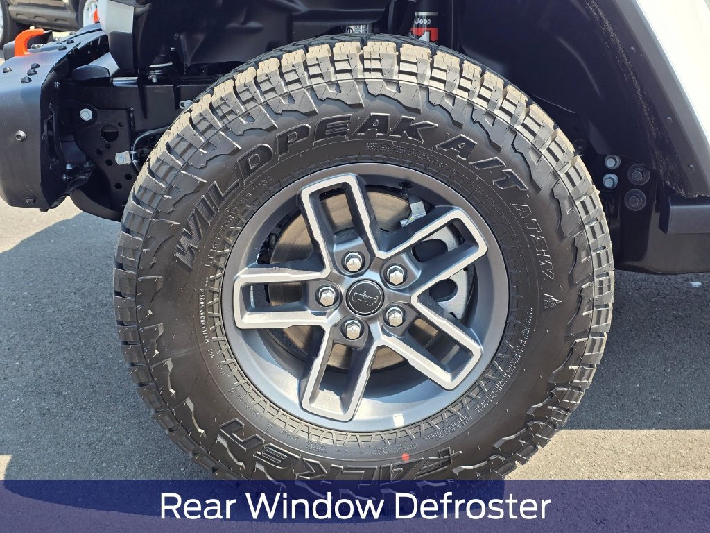 New 2026 Jeep Gladiator Mojave AWD/4WD image 9