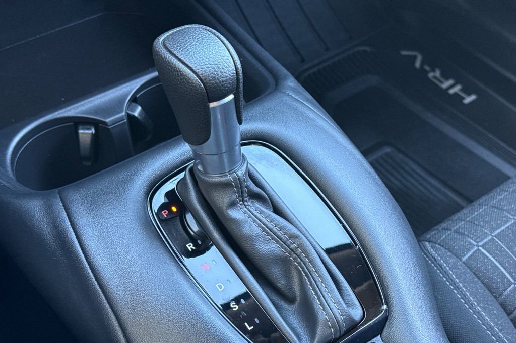 Used 2024 Honda HR-V LX image 18