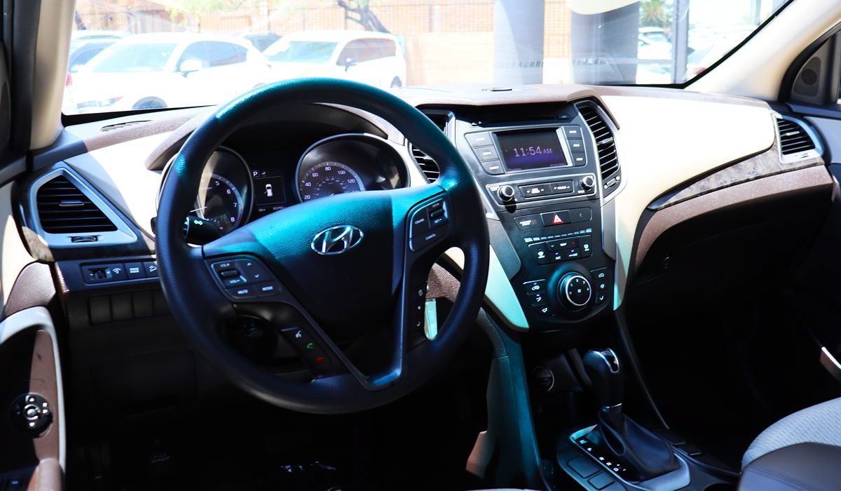 Used 2018 Hyundai Santa Fe Sport FWD image 35