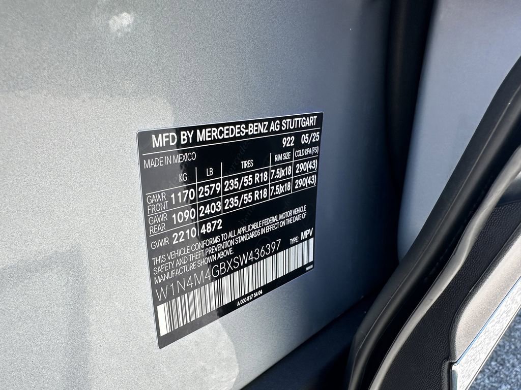 Certified 2025 Mercedes-Benz GLB 250 image 36