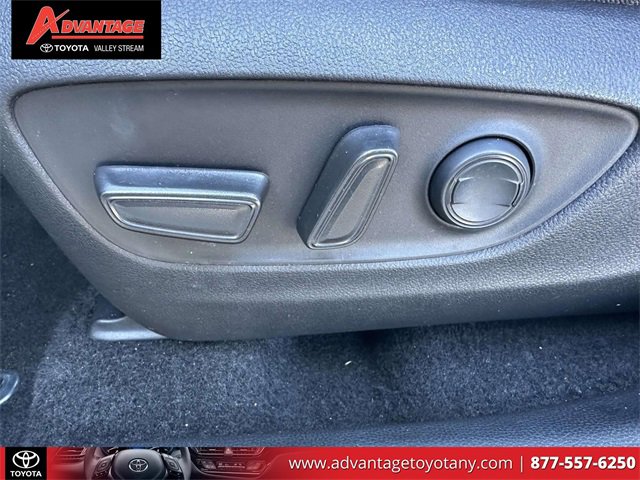 Used 2023 Toyota RAV4 XLE image 20