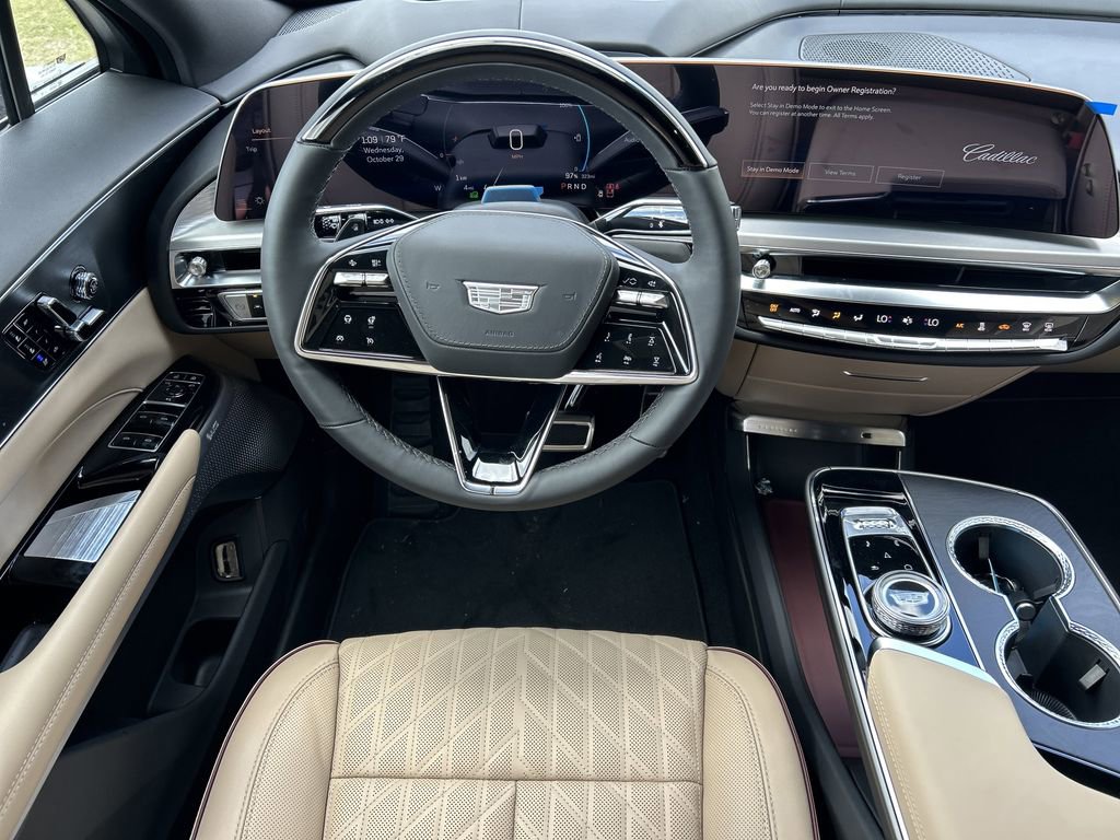 New 2026 Cadillac Lyriq Signature Sport w/ Nappa Leather Package AWD/4WD image 14