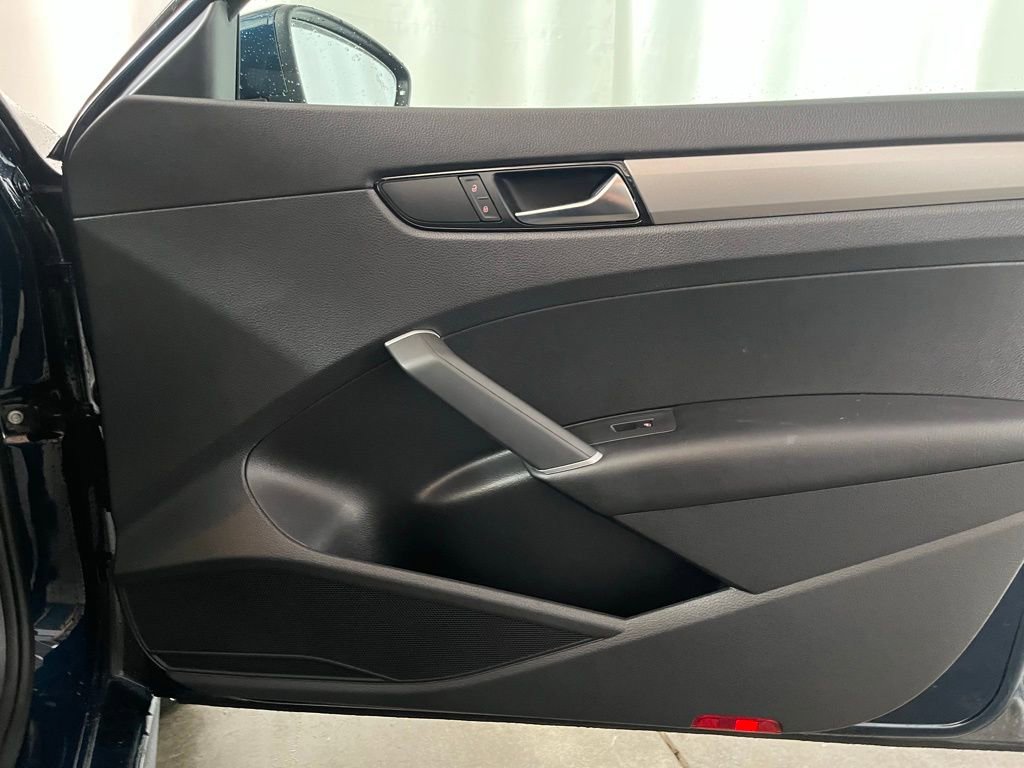Certified 2021 Volkswagen Passat 2.0T S image 12