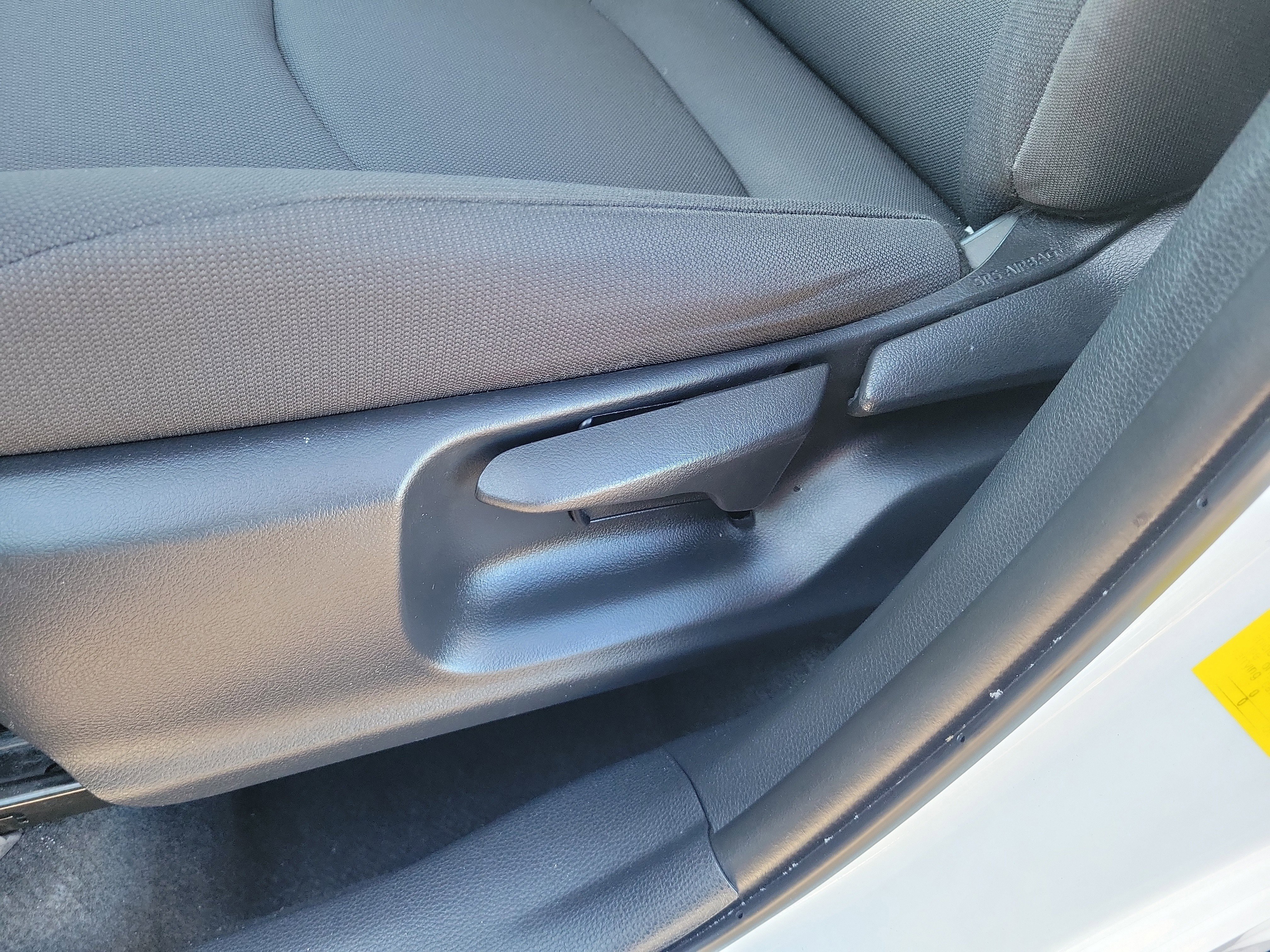 Used 2022 Toyota Corolla Cross LE image 18