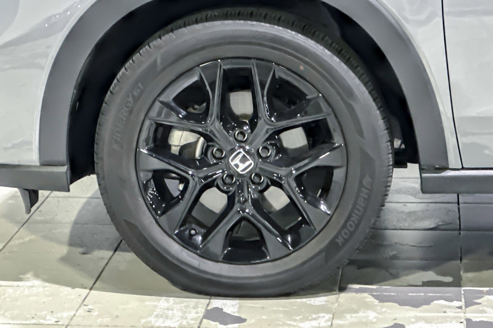 Used 2025 Honda HR-V Sport image 11