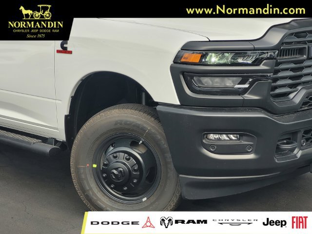 New 2026 RAM 3500 Tradesman AWD/4WD image 3