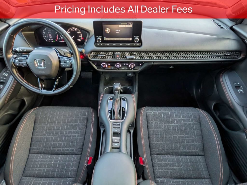 Used 2025 Honda HR-V Sport image 15