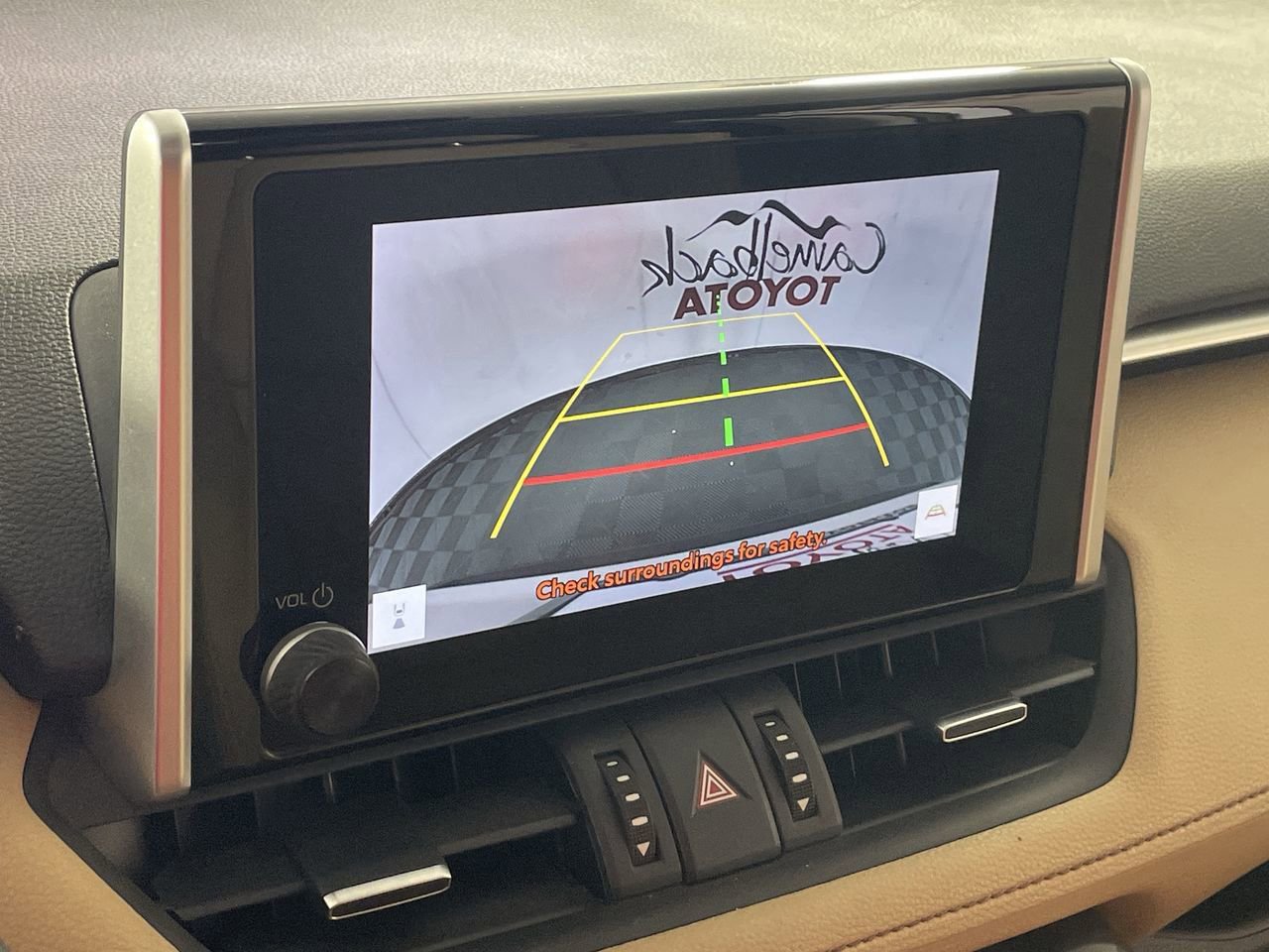 Used 2023 Toyota RAV4 XLE Premium image 17