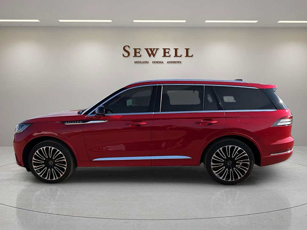 New 2026 Lincoln Aviator Black Label AWD/4WD image 2