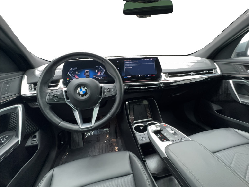 Used 2025 BMW X2 xDrive28i AWD/4WD image 35