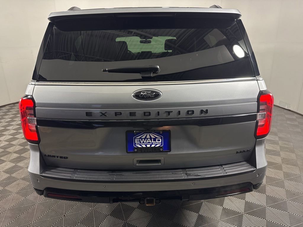Used 2023 Ford Expedition Max Limited image 9
