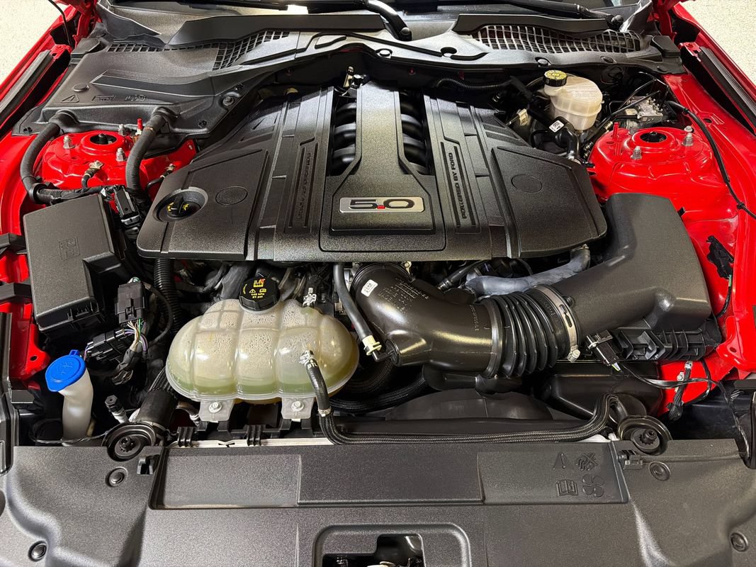 Used 2022 Ford Mustang GT Premium w/ Black Accent Package RWD image 40