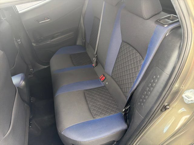 Used 2021 Toyota C-HR XLE FWD image 19
