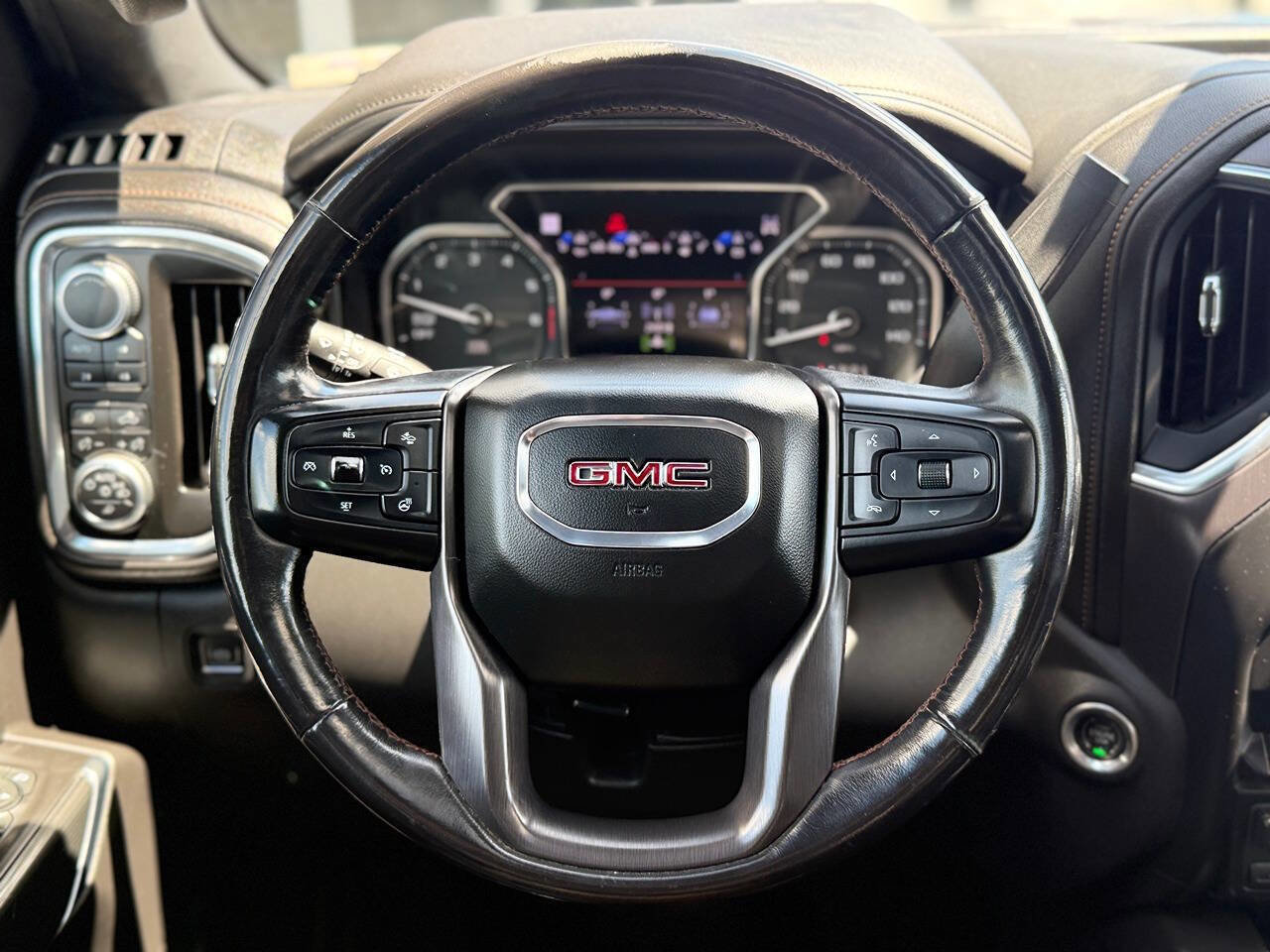 Used 2019 GMC Sierra 1500 AT4 w/ AT4 Premium Package image 27