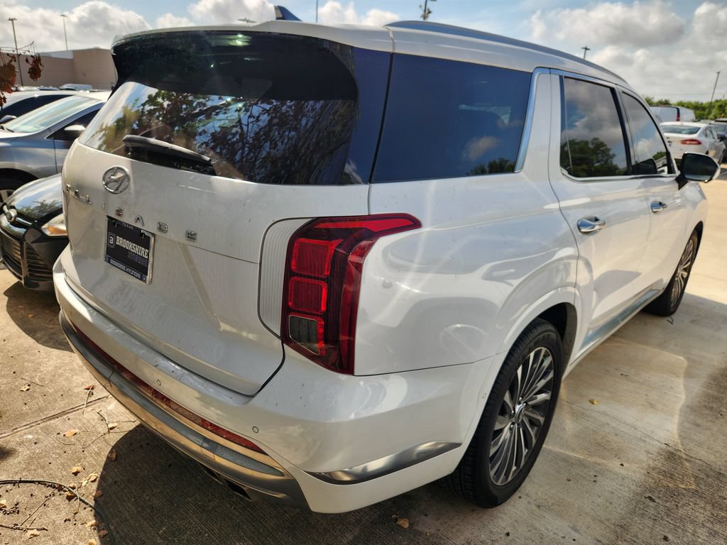 Used 2024 Hyundai Palisade Calligraphy FWD image 5