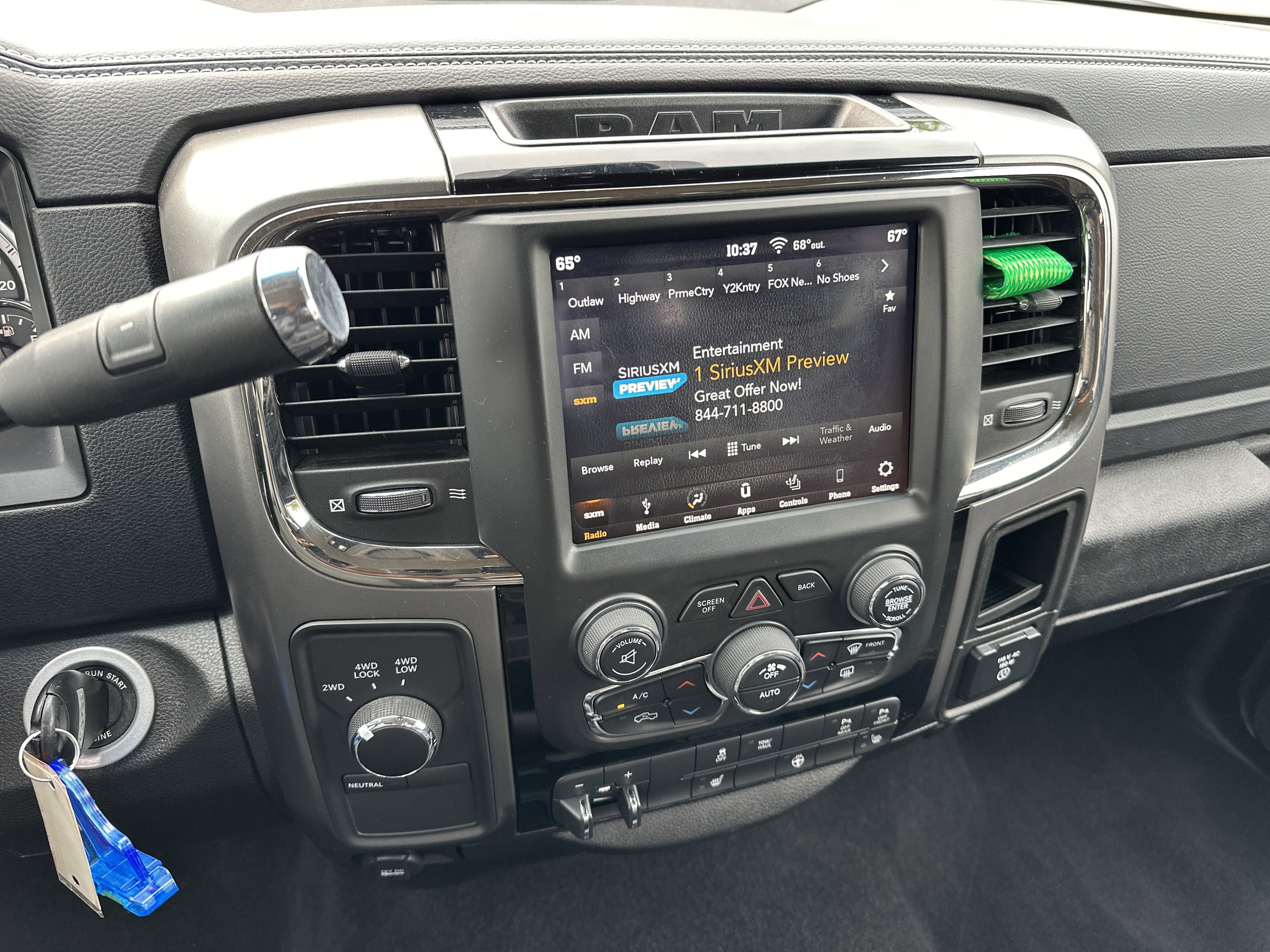 Used 2018 RAM 2500 Big Horn w/ Sport Appearance Group image 28