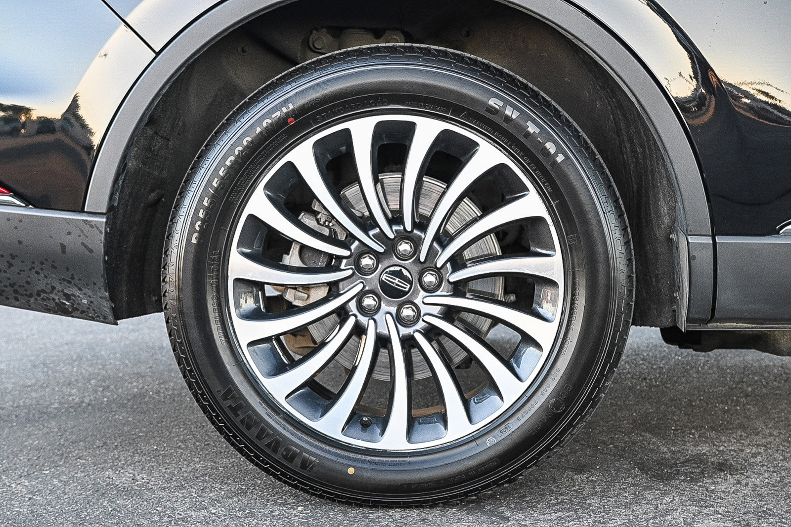 Used 2023 Lincoln Aviator Reserve w/ Elements Package Plus image 11